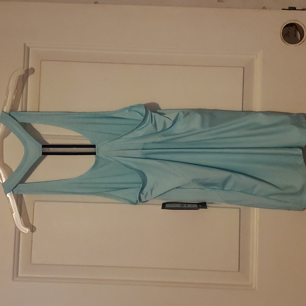 NWT Avia workout top - Picture 3 of 3